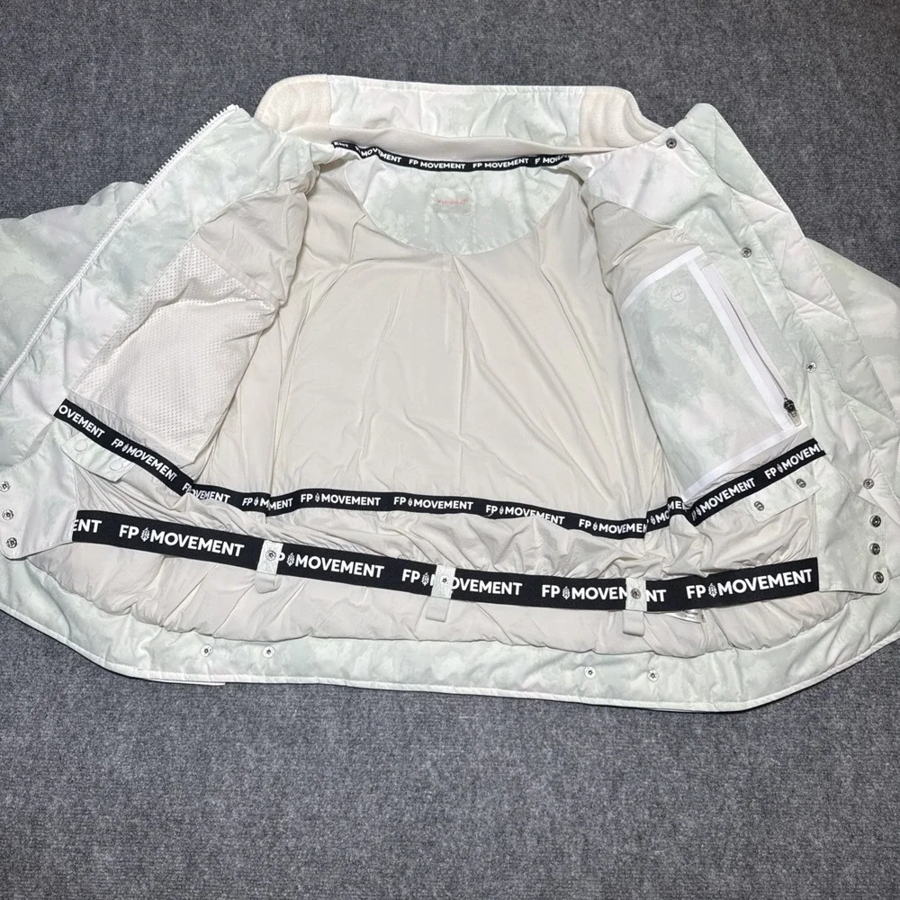 Free People‎ Free Movement Bunny Slope Puffer Ski Jacket Size Small